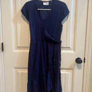 Old Navy Casual Navy Wrap-Front Midi Dress - Size S